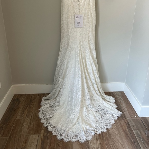 Eddy K wedding dress size 14 - Picture 2 of 12